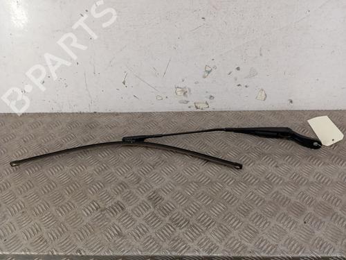 front-windshield-wiper-arm-citroen-c3-aircross-ii-2r_-2c_-2017-34167187 main image
