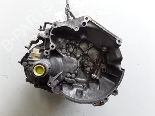 Używane Skrzynia biegów PEUGEOT 206 Hatchback (2A/C) 1.4 i (75 hp) 28345693