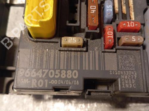 Used Fuse box CITROËN C4 Grand Picasso I (UA_) 1.6 HDi (109 hp) 28347389
