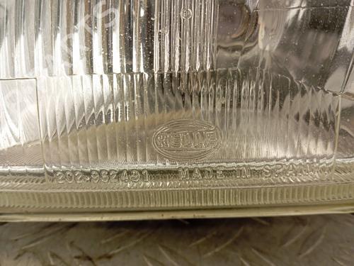 Left headlight VW POLO III (6N1) 55 1.3 | BP32198232C28