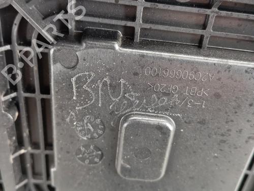 Venstre forlygte RENAULT KADJAR (HA_, HL_) 1.6 dCi 130 (HLA4) | BP31756722C28 