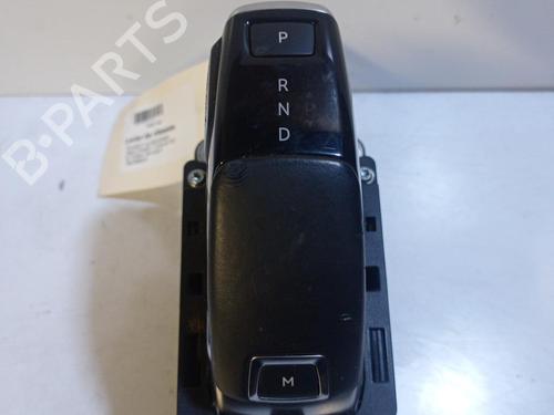 Used Gear lever PEUGEOT 3008 II SUV (MC_, MR_, MJ_, M4_) 1.6 BlueHDi 120 (120 hp) 28349065