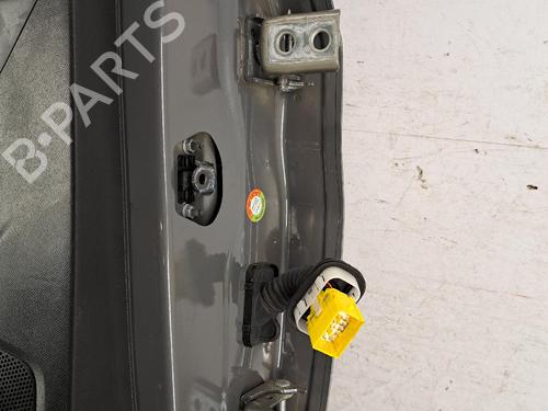 Used Left rear door Left rear door 39109436 39109436