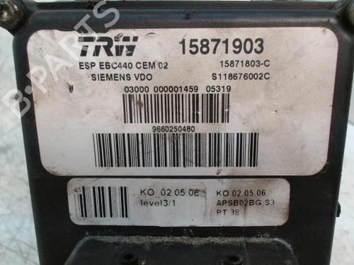 Used ABS pump ABS pump CITROËN C6 (TD_) 2.7 HDi (204 hp) 28342642 28342642