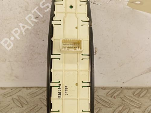 Used Left front window switch Left front window switch RENAULT MEGANE III Coupe (DZ0/1_) 1.4 TCe (DZ0F, DZ1V) (131 hp) 33991544 33991544