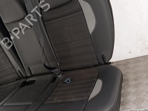 Used Rear seat Rear seat PEUGEOT 2008 I (CU_) 1.2 THP 110 / PureTech 110 (110 hp) 34479432 34479432