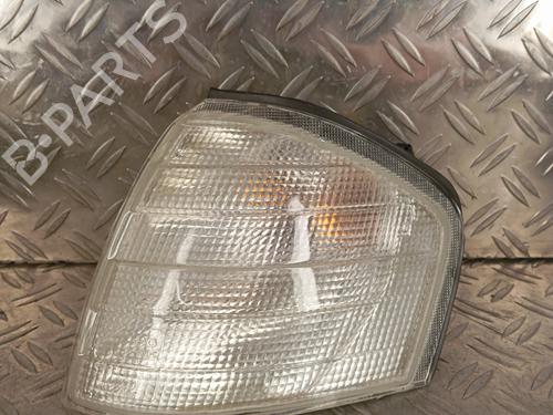 Used Left front indicator MERCEDES-BENZ C-CLASS (W202) C 200 CDI (202.134) (102 hp) 32302428