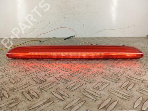 Troisième feu stop PEUGEOT 3008 I MPV (0U_) 1.6 HDi (114 hp) 32126372