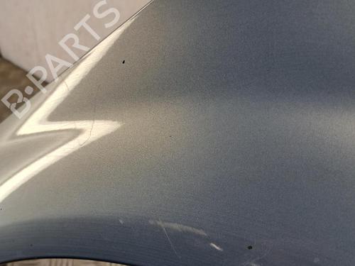 Used Right front fenders Right front fenders 37007960 37007960