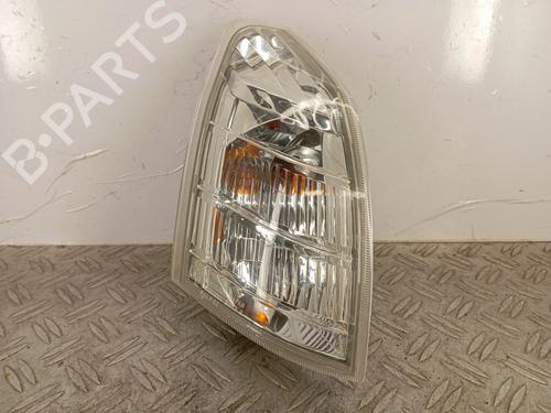 Intermitente delantero derecho NISSAN X-TRAIL I (T30) 2.0 4x4 (140 hp) 28706382