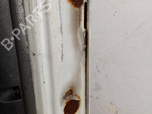 Used Left front door Left front door 33205665 33205665