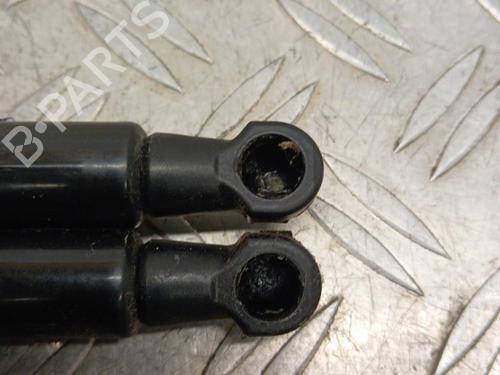 Tailgate lift support TOYOTA YARIS (_P13_) 1.0 (KSP130_, KSP130) | BP28342005C138 