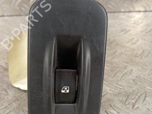Used Right front window switch Right front window switch 36385166 36385166