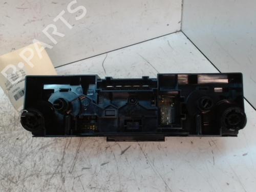 Used Climate control VW POLO V (6R1, 6C1) 1.2 TSI 16V (90 hp) 28342530
