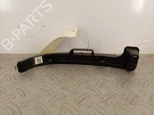 Left front indicator PEUGEOT 5008 II (MC_, MJ_, MR_, M4_) 1.5 BlueHDi 130 (MCYHZJ, MCYHZR, MCYHZX) | BP29923333C32