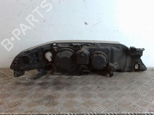 Used Left headlight RENAULT LAGUNA II Grandtour (KG0/1_) 2.2 dCi (KG0F) (150 hp) 28349496