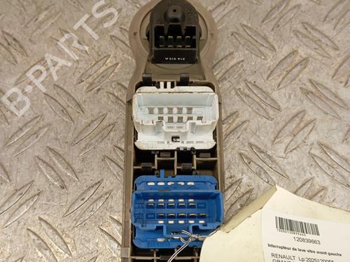 Used Left front window switch Left front window switch RENAULT MODUS / GRAND MODUS (F/JP0_) 1.5 dCi (JP0G, JP0H) (106 hp) 32723270 32723270