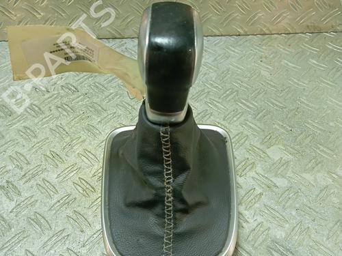 Used Shift knob Shift knob CITROËN C3 III (SX) 1.2 THP 110 (SXHNPS, SXHNZT, SXHNZ6) (110 hp) 32479597 32479597