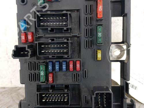 Used Fuse box PEUGEOT 406 Break (8E/F) 2.2 HDi (133 hp) 28341298