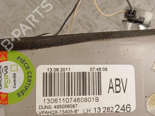 Venstre baglygte bagklap Venstre baglygte bagklap OPEL ASTRA J Sports Tourer (P10) [2010-2015] 36953998 36953998