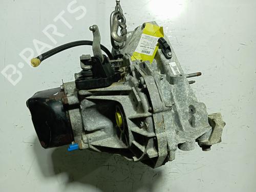 Used Gearbox Gearbox RENAULT TWINGO II (CN0_) 1.5 dCi (CN0E) (64 hp) 33803925 33803925