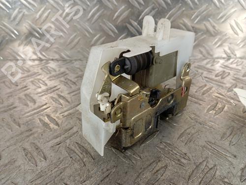 Used Rear left lock RENAULT CLIO II (BB_, CB_) 1.2 (BB0A, BB0F, BB10, BB1K, BB28, BB2D, BB2H, CB0A,... (58 hp) 31907724