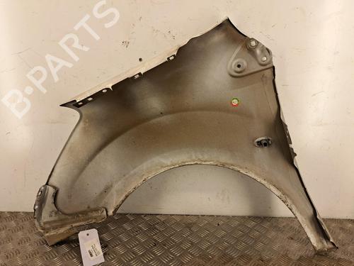 Used Right front fenders Right front fenders 38067761 38067761