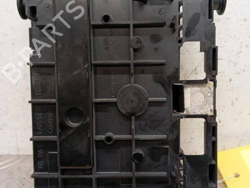 Used Fuse box Fuse box PEUGEOT 307 (3A/C) 1.6 16V (109 hp) 28344215 28344215