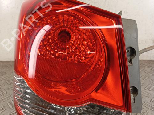 Left taillight CHEVROLET CRUZE (J300) 2.0 CDI | BP28345570C34 