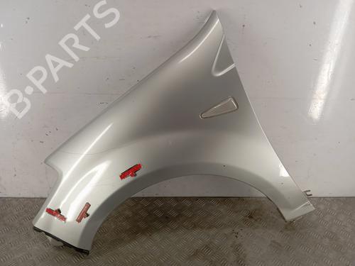 Used Left front fenders DACIA SANDERO 1.4 (BS0C, BS0A, BS0G, BS1F, BS0E) (75 hp) 30083562