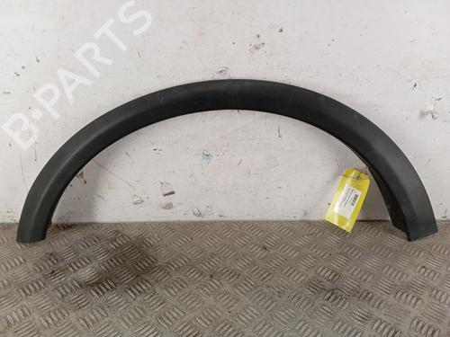 Aba guarda lamas frente esquerda VOLVO C30 (533) 2.0 D (136 hp) 31289688