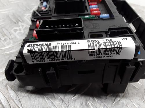 Used Fuse box Fuse box PEUGEOT 307 (3A/C) 2.0 HDi 110 (107 hp) 28343062 28343062