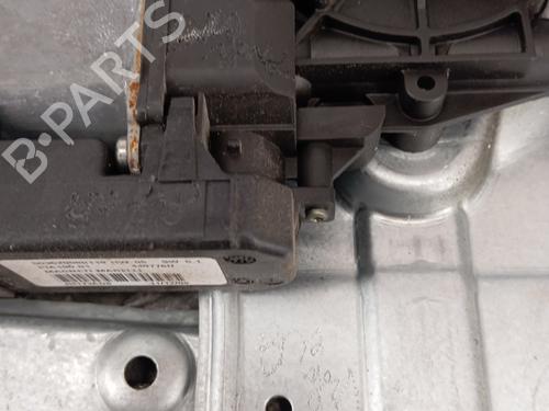 Rudehejsemekanisme ventre foran RENAULT CLIO III (BR0/1, CR0/1) 1.5 dCi (BR17, CR17) | BP29307364C22 