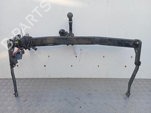 Used Tow ball/Mechanism RENAULT SCÉNIC III (JZ0/1_) 1.4 16V (JZ0F, JZ1V) (131 hp) 30457874