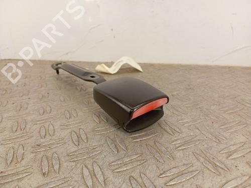 Used Seat buckle RENAULT SCÉNIC III (JZ0/1_) 1.5 dCi (110 hp) 30318801