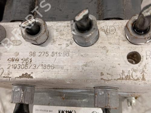 Used ABS pump ABS pump PEUGEOT 5008 II (MC_, MJ_, MR_, M4_) 1.5 BlueHDi 130 (MCYHZJ, MCYHZR, MCYHZX) (131 hp) 28341247 28341247