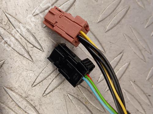 right-mirror-peugeot-208-i-ca_-cc_-2012-2013-2014-2015-2016-2017-2018-2019-2020-2021-37865787 main image
