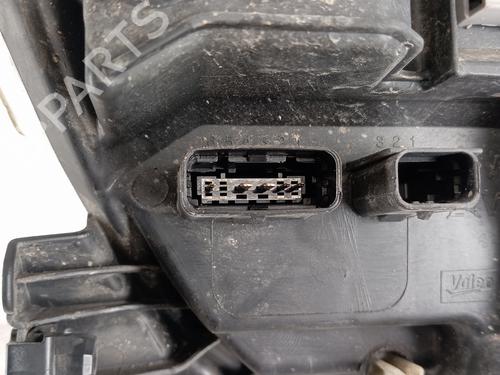 Used Left headlight Left headlight RENAULT LAGUNA III (BT0/1) 2.0 dCi (BT01, BT08, BT09, BT0E, BT0K, BT12, BT1C, BT1D,... (150 hp) 35931120 35931120