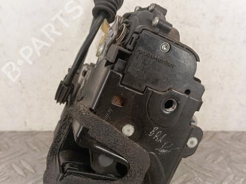 Used Front right lock VW POLO (9N_, 9A_) 1.4 TDI (70 hp) 28345482