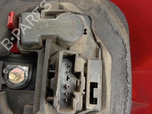 Venstre baglygte Venstre baglygte PEUGEOT 206 Hatchback (2A/C) [1998-2012] 37538777 37538777