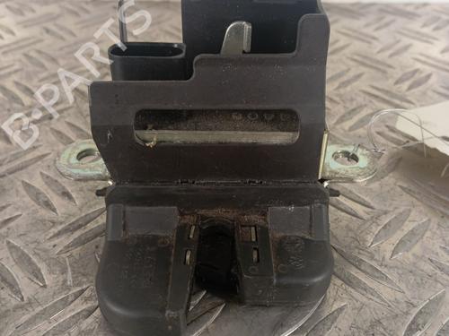 Used Tailgate lock VW TOURAN (1T1, 1T2) 2.0 TDI 16V (140 hp) 29479743