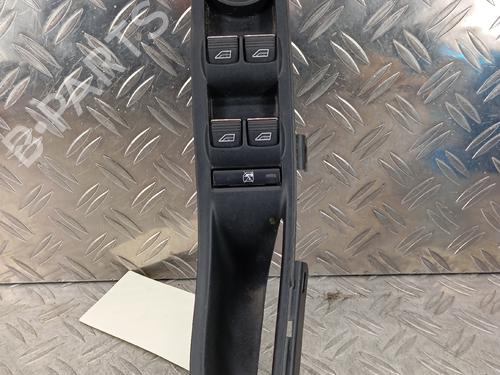 Left front window switch FORD FOCUS III Saloon | BP36399926I27 - Image 2