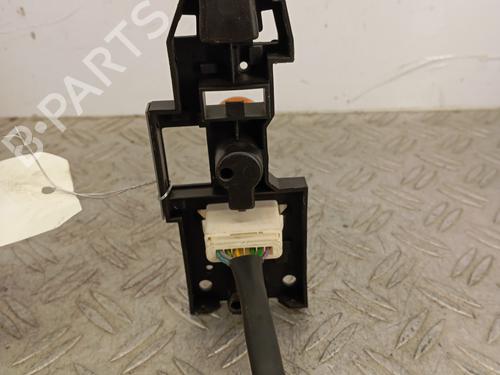 Used Lamp holder Lamp holder CITROËN C5 II (RC_) 1.6 HDi (RC8HZB) (109 hp) 30153775 30153775