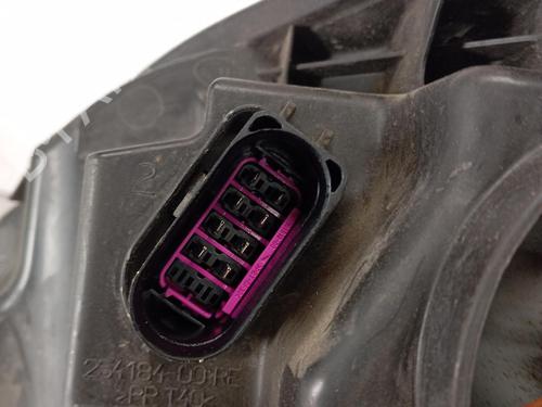 Used Right headlight Right headlight FORD FIESTA VI (CB1, CCN) 1.25 (82 hp) 40173590 40173590