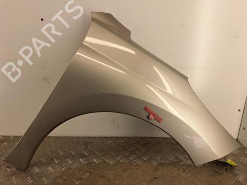Used Right front fenders Right front fenders 37187693 37187693