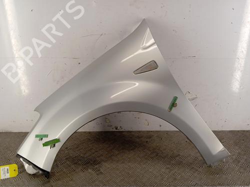 left-front-fenders-dacia-sandero-2008-33181760 main image