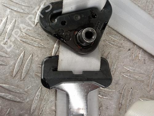 front-left-seatbelt-renault-megane-iii-hatchback-bz01_-b3_-2008-28348278 main image