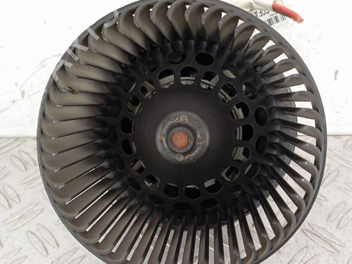 Used Heater blower motor PEUGEOT 207 (WA_, WC_) 1.4 HDi (68 hp) 31018265