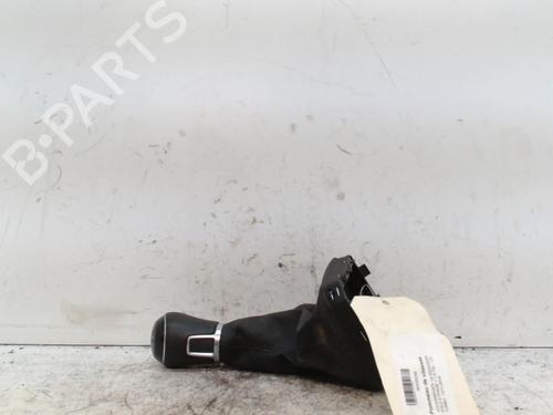 Used Shift knob Shift knob VW POLO VI (AW1, BZ1, AE1) 1.0 MPi (80 hp) 28349347 28349347