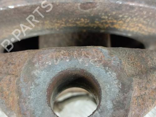 Used Left front steering knuckle Left front steering knuckle MERCEDES-BENZ SPRINTER 2-t Bus (B901, B902) 213 CDI (902.671, 902.672) (129 hp) 28346087 28346087